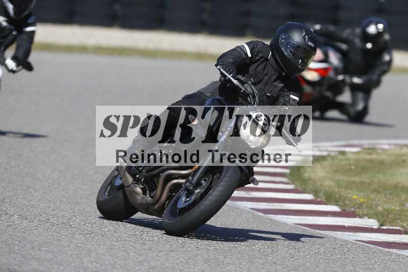 /01 02.04.2026 MAZ ADR/Gruppe gelb Gruppe gruen/62